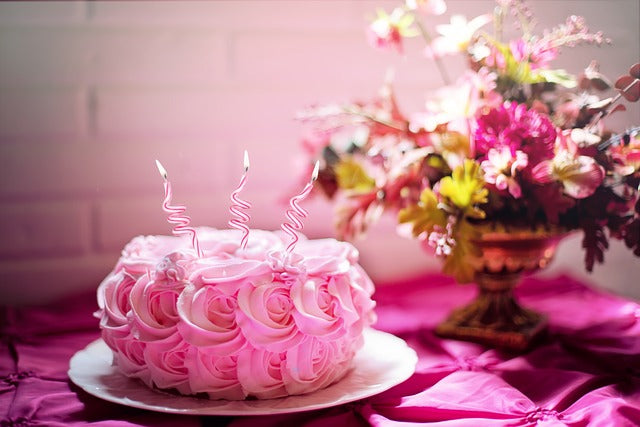 Cake and Flower Delivery in Abu Dhabi