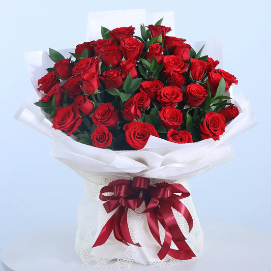 Lush Red Roses Bouquet